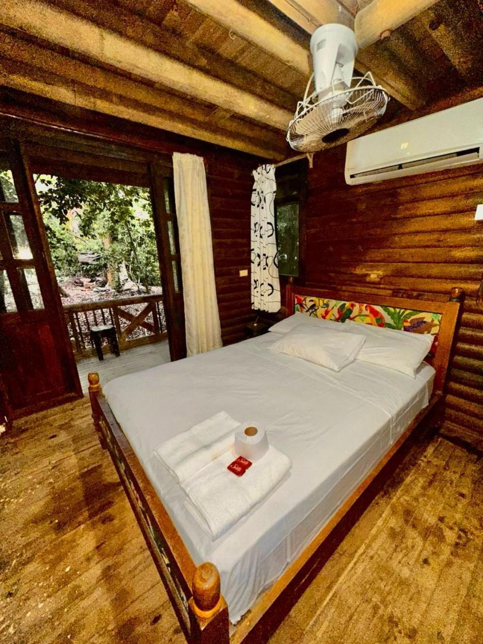 Mistica Island Hostel - Isla Palma Extérieur photo